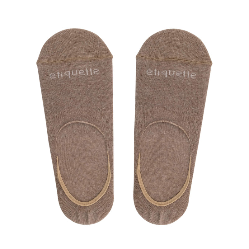 Brown no 2025 show socks